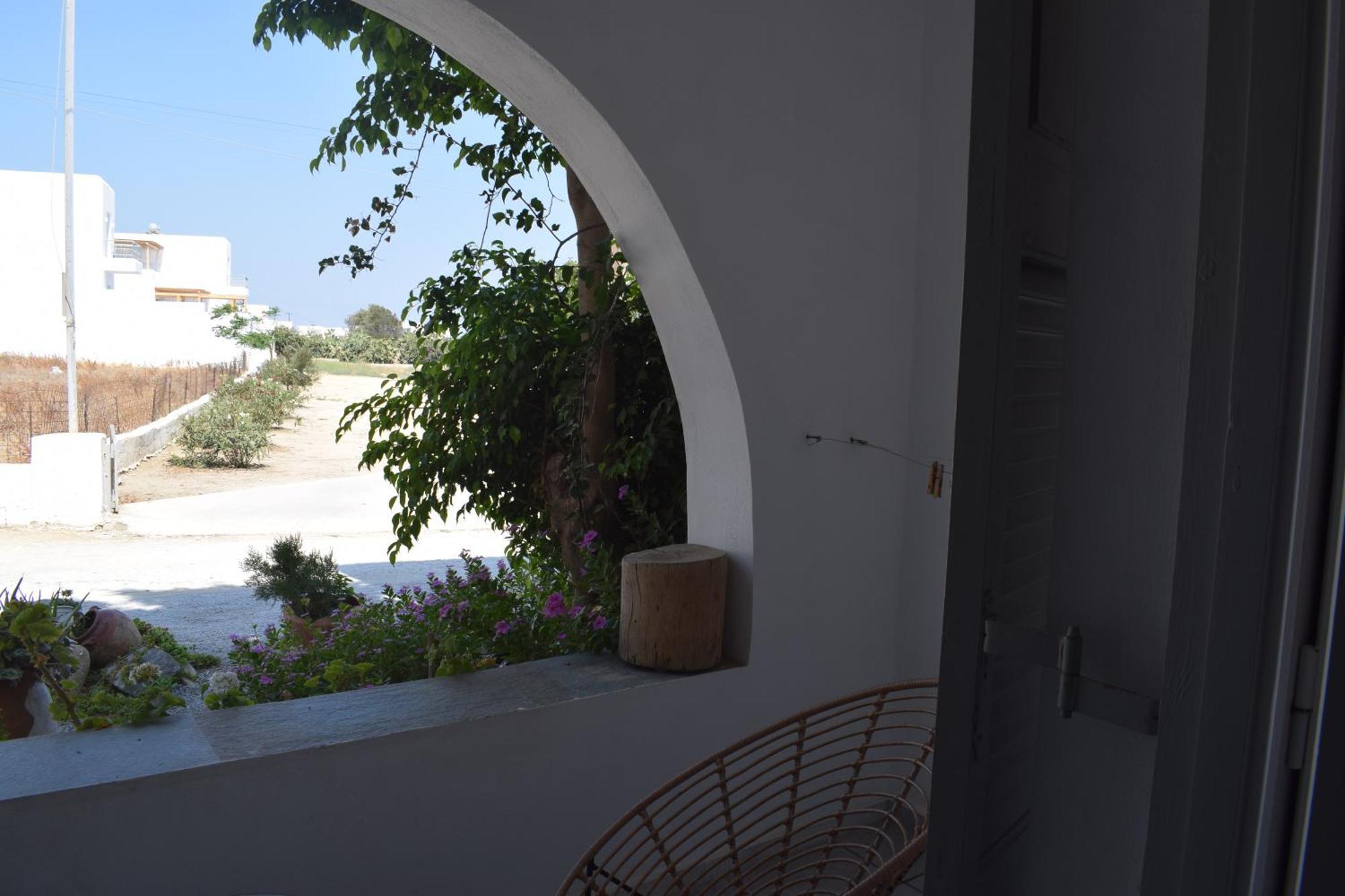 Birbas Hotel Agia Anna  Rum bild